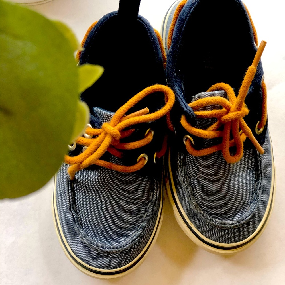 Old Navy Sneakers